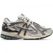 Унисекс кроссовки New Balance 1906A Silver Gold Metallic