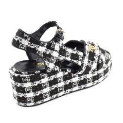 Chanel Sandals Black/White Cell