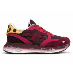 Premiata Lauryn Wine